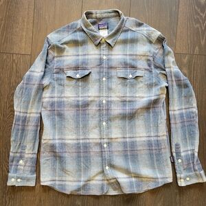 Patagonia Men's Long-sleeved A/C Steersman Shirt, Large